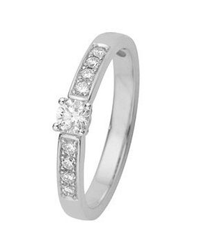 Kohinoor 033-210V-31 Diamantring vitguld Margit