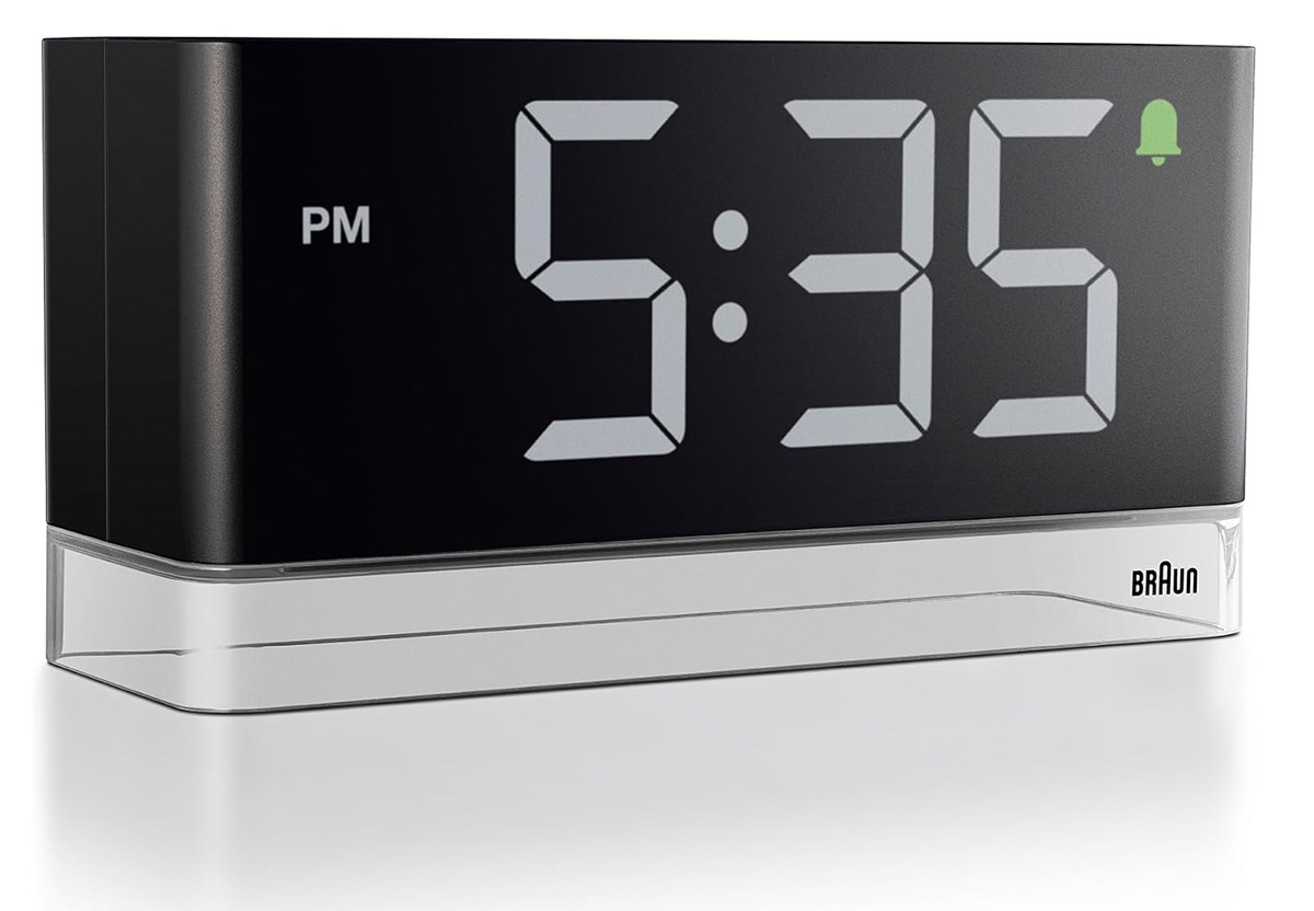 Braun digital väckarklocka med läslampa BC27B