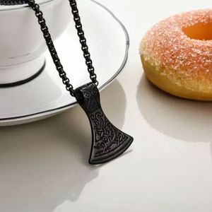 Varia Design Balder halsband svart main product photo