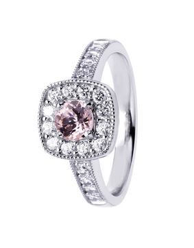 Festive Jane 504-070M-VK halo-diamantring med sidostenar
