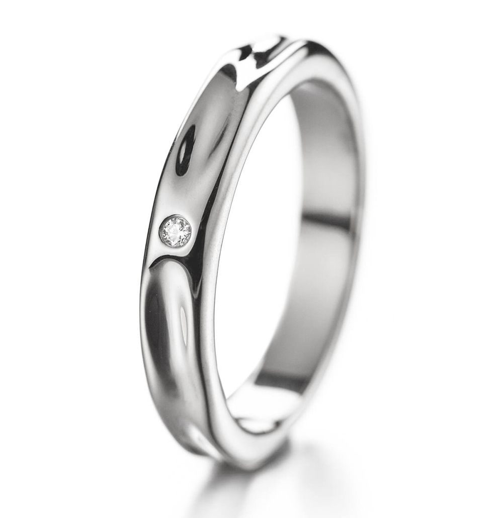 Lumoava Honey diamantring vitguld 824990000