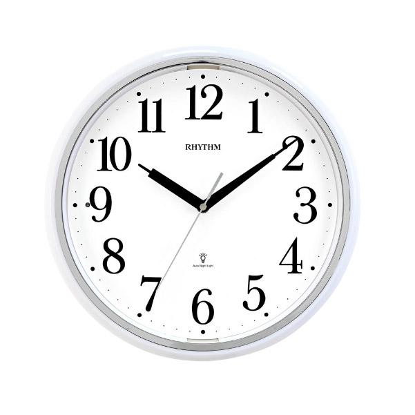 Rhythm väggklocka med automatisk belysning CMG633-NR03