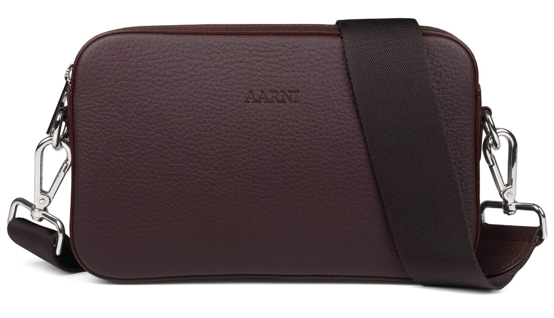 Aarni burgundy axelremväska med silver dragkedja Anniversary Edition