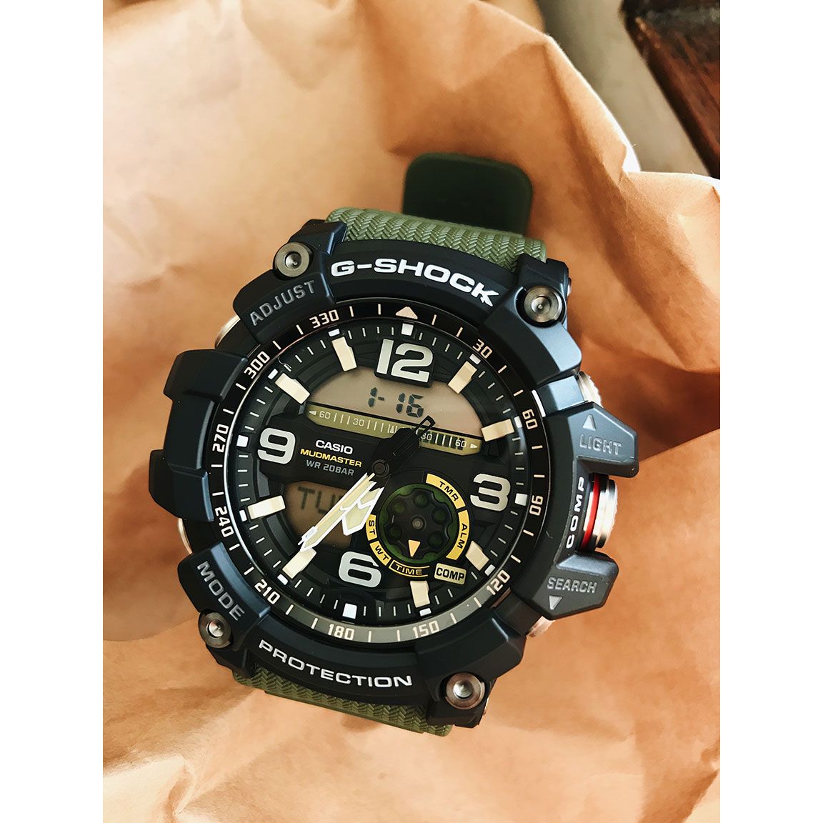 fossil q explorist gen 4 specification