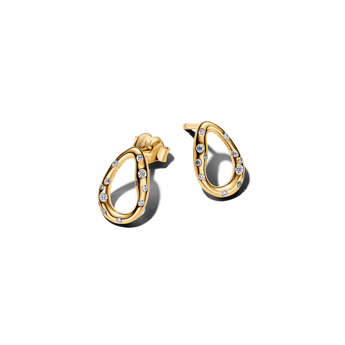 Pandora Essence droppörhängen med zirkonia 264659C01