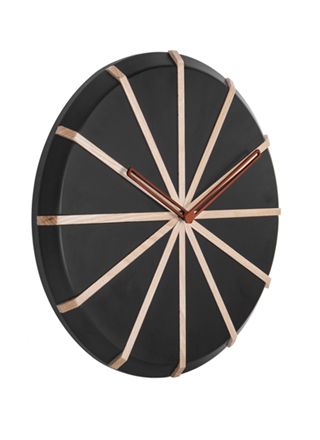 Karlsson Lines svart 35 cm väggklocka KA5829