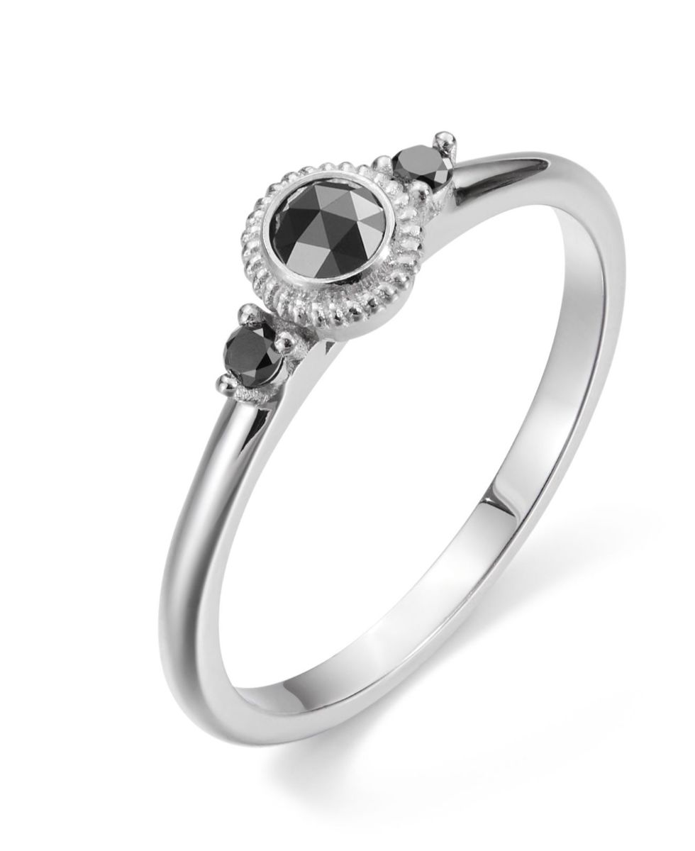 Kalevala Beloved trestens 0.23 ct svart diamantring vitguld 541000003B