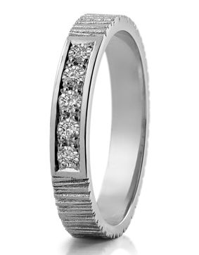 Lumoava Stripe diamantring L82217330000