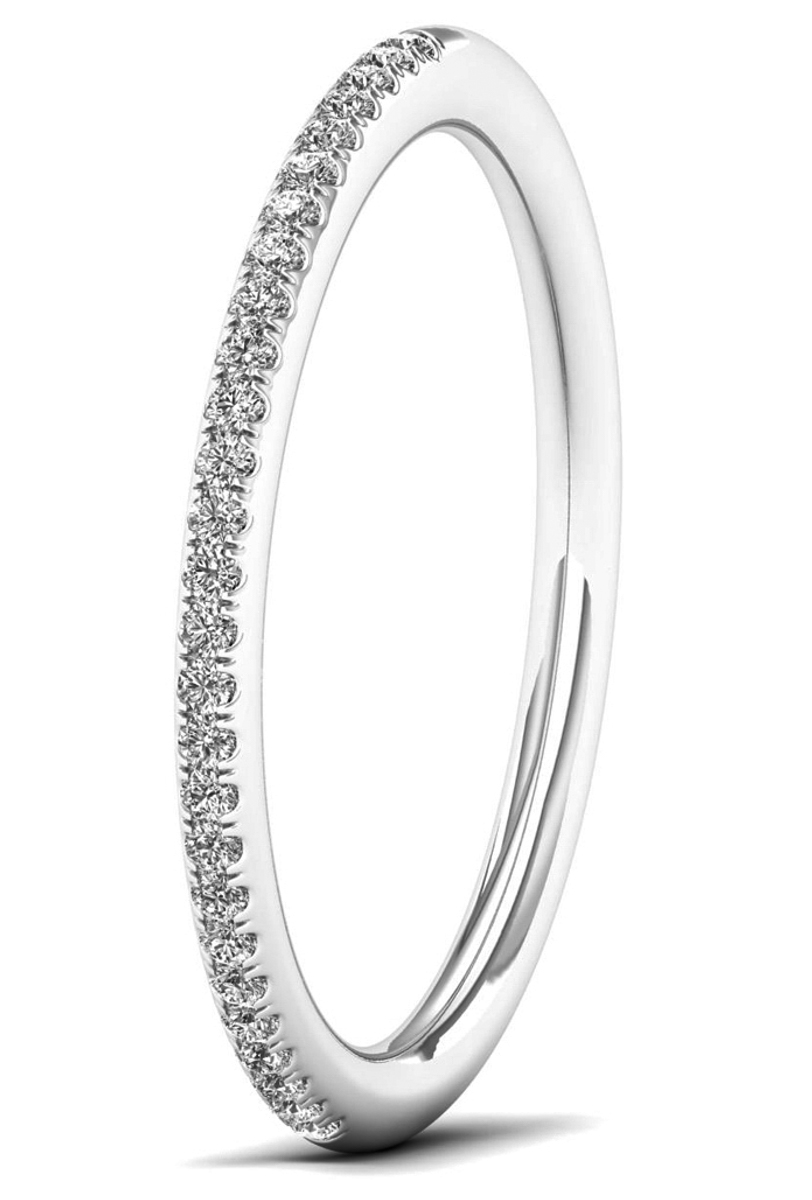 Lykka Elegance tunn halvallians diamantring i vitguld 0,08 ct 