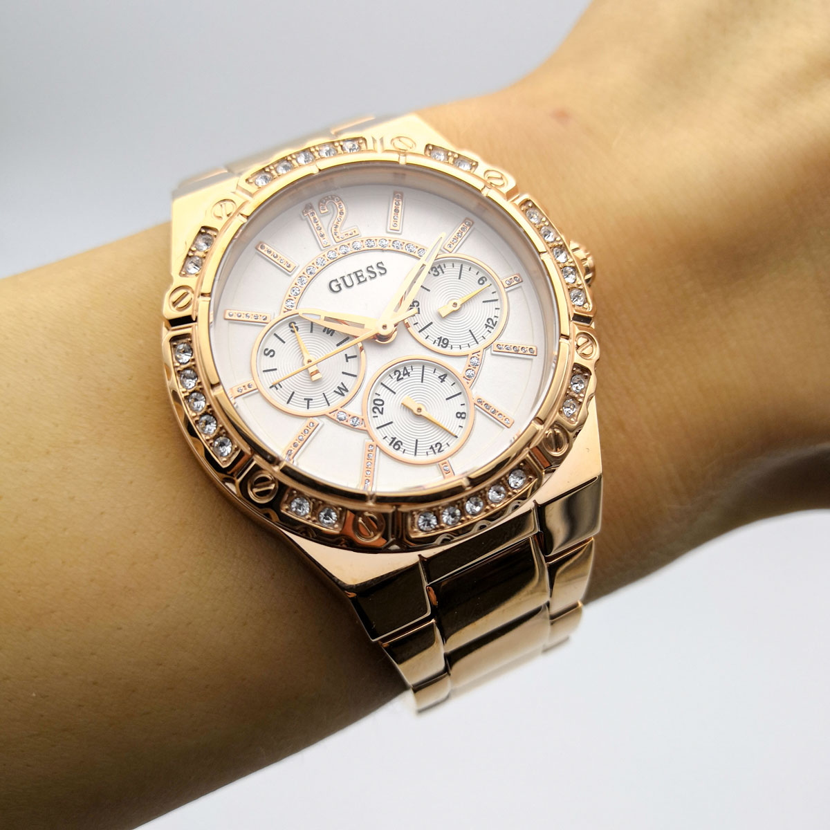 GUESS W0845L3 Envy